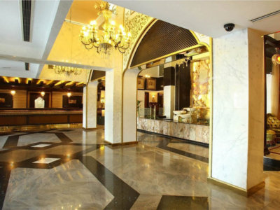 four star hotel in dubai